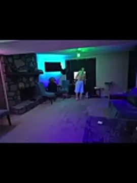 chronic_vibez – webcam-show