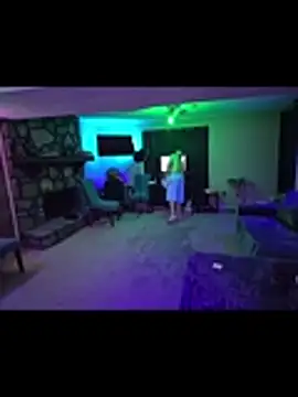 הופעת וובקאם של chronic_vibez