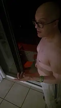 chronic_vibez's Webcam Show