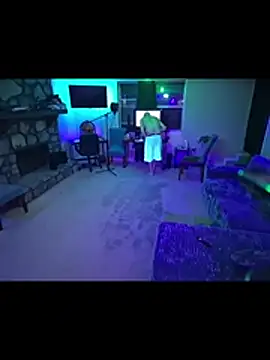 הופעת וובקאם של chronic_vibez