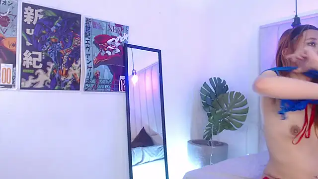 הופעת וובקאם של aji_golds