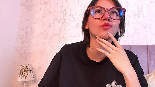Chat XXX en directo de Alis_Roze