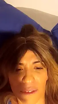 nadianaughty2's Webcam Show