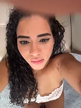 Show de ZaraReyes na webcam