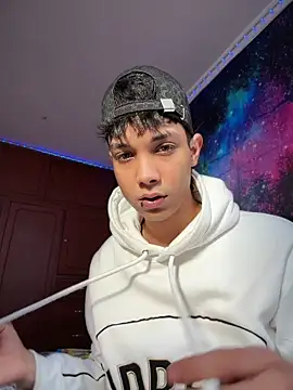 RoughDiamond_ Pertunjukan Webcam