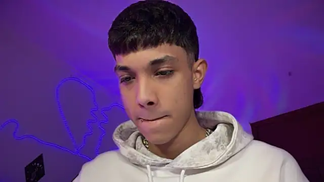 RoughDiamond_ webcam show
