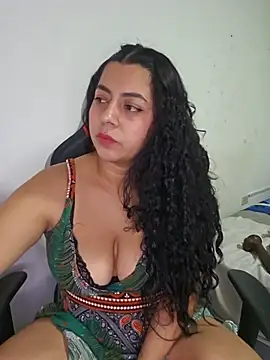 Maryy_01 Adlı Modelin Canlı XXX Sohbeti