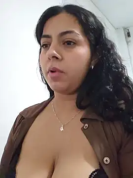Maryy_01's Live XXX Chat