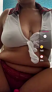 Emyshow's Live XXX Chat