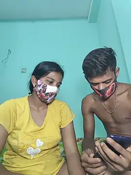 Hot-Couple4's Webcam Show