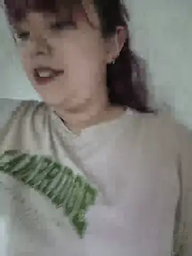 AliceScoot_'s Live XXX Chat