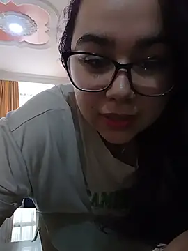Alicee_Sw's Webcam Show