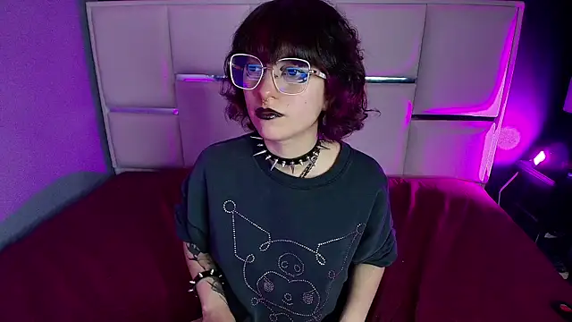 BadEmyXO Webcam Show