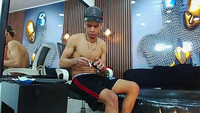 โชว์เว็บแคมของ Skinny_cute_Alyer