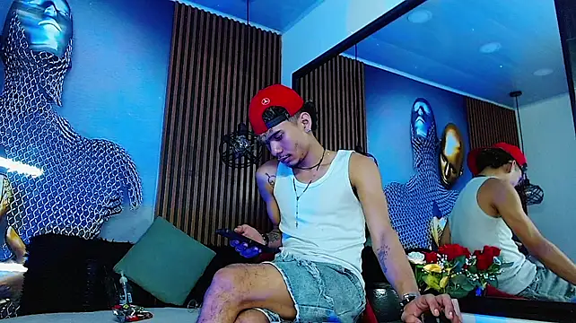 Skinny_cute_Alyer Show Webcam