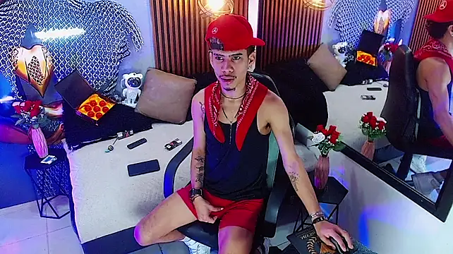 Skinny_cute_Alyer webcam show