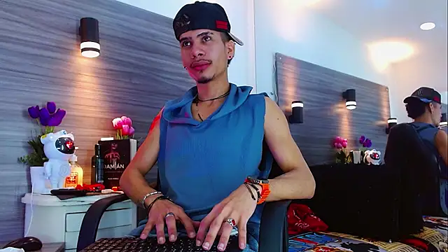 Skinny_cute_Alyer 在線直播表演