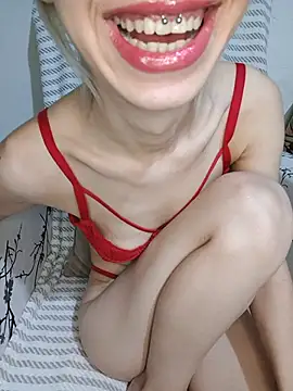 Mia_3535 Adlı Modelin Web Kamerası Şovu