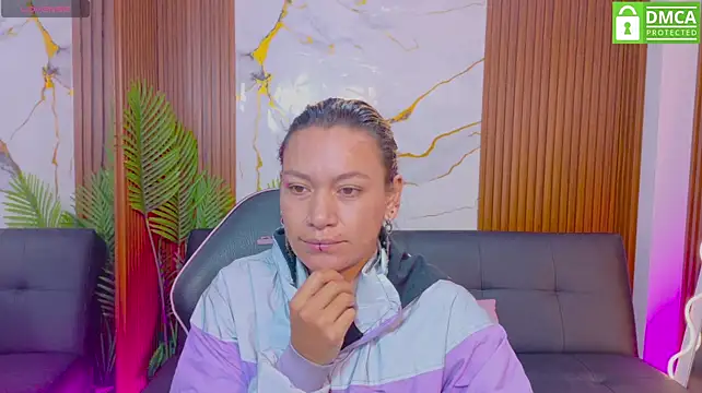 alonddra_tay's Webcam Show