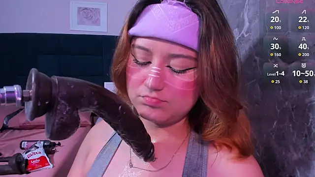 iza_grey Webcamshow