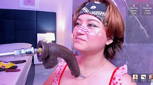 Chat +18 de iza_grey ao vivo