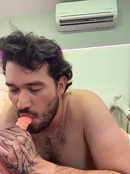 โชว์เว็บแคมของ AdrianSith