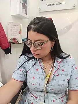 SOFI__10 Pertunjukan Webcam
