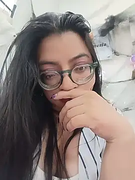 SOFI__10 Live XXX-Chat