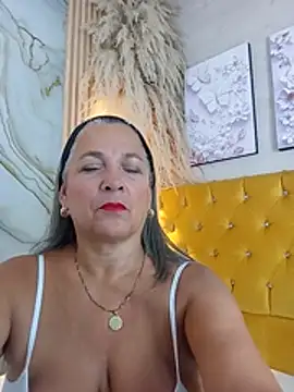 Misevie Chat XXX live