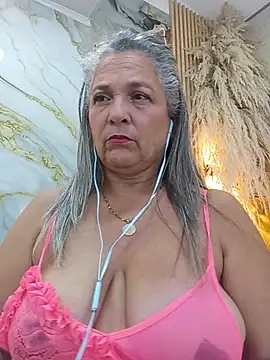Misevie's Live XXX Chat