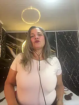 Misevie's Live XXX Chat