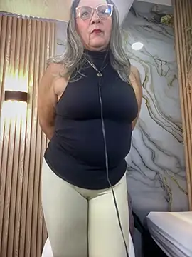 Misevie Live XXX-Chat
