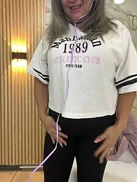 הופעת וובקאם של Misevie