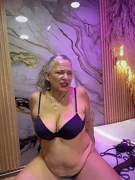 Misevie's Webcam Show