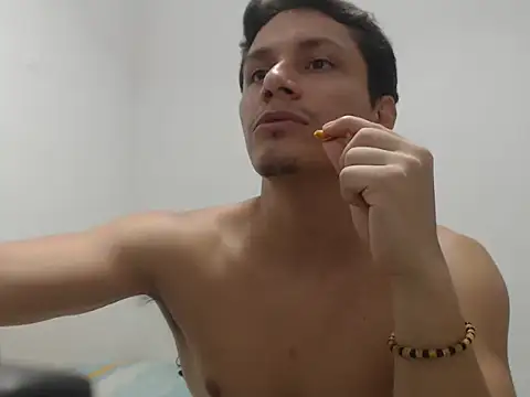 Zayn_clausen Show in webcam