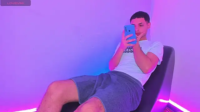 Webkamerová show WhyNotDestroy