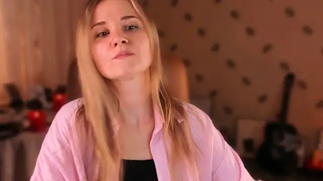 Онлайн чат XXX MiaSparkes