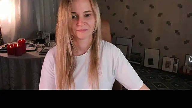 MiaSparkes' Webcam Show