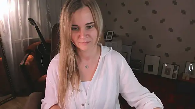 MiaSparkes' Webcam Show