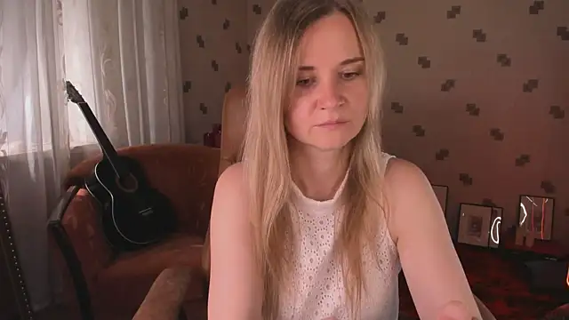 MiaSparkes: онлайн-секс-чат