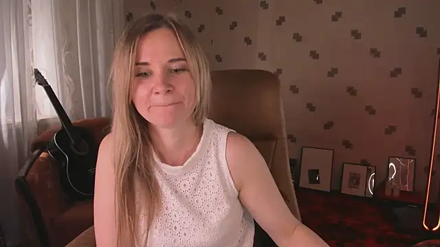 MiaSparkes' Live XXX Chat