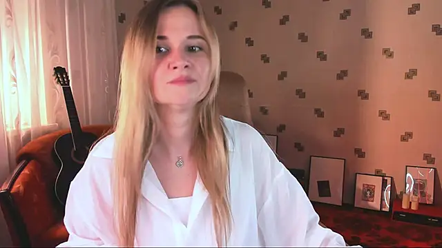 عرض  كام MiaSparkes