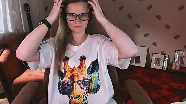 MiaSparkes – webcam-show