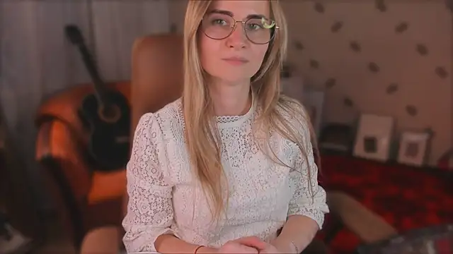 MiaSparkes Live XXX-chat
