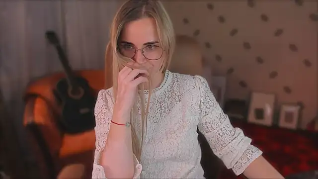 MiaSparkes Live XXX-chat