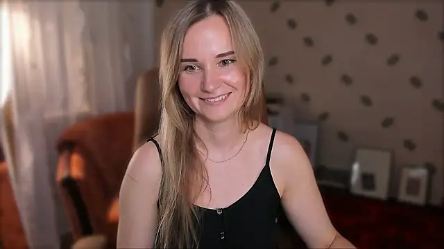 MiaSparkes' Live XXX Chat