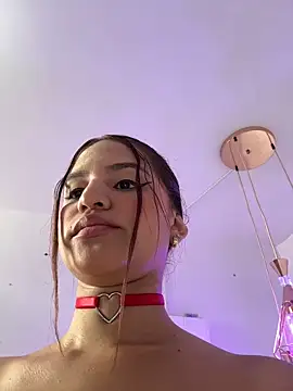 ViankaRose 在線直播表演
