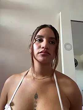 ViankaRose's Webcam Show