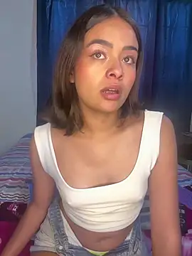 Megan-Moon Chat XXX in diretta