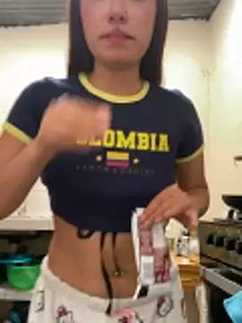 Miakittyyy's Live XXX Chat